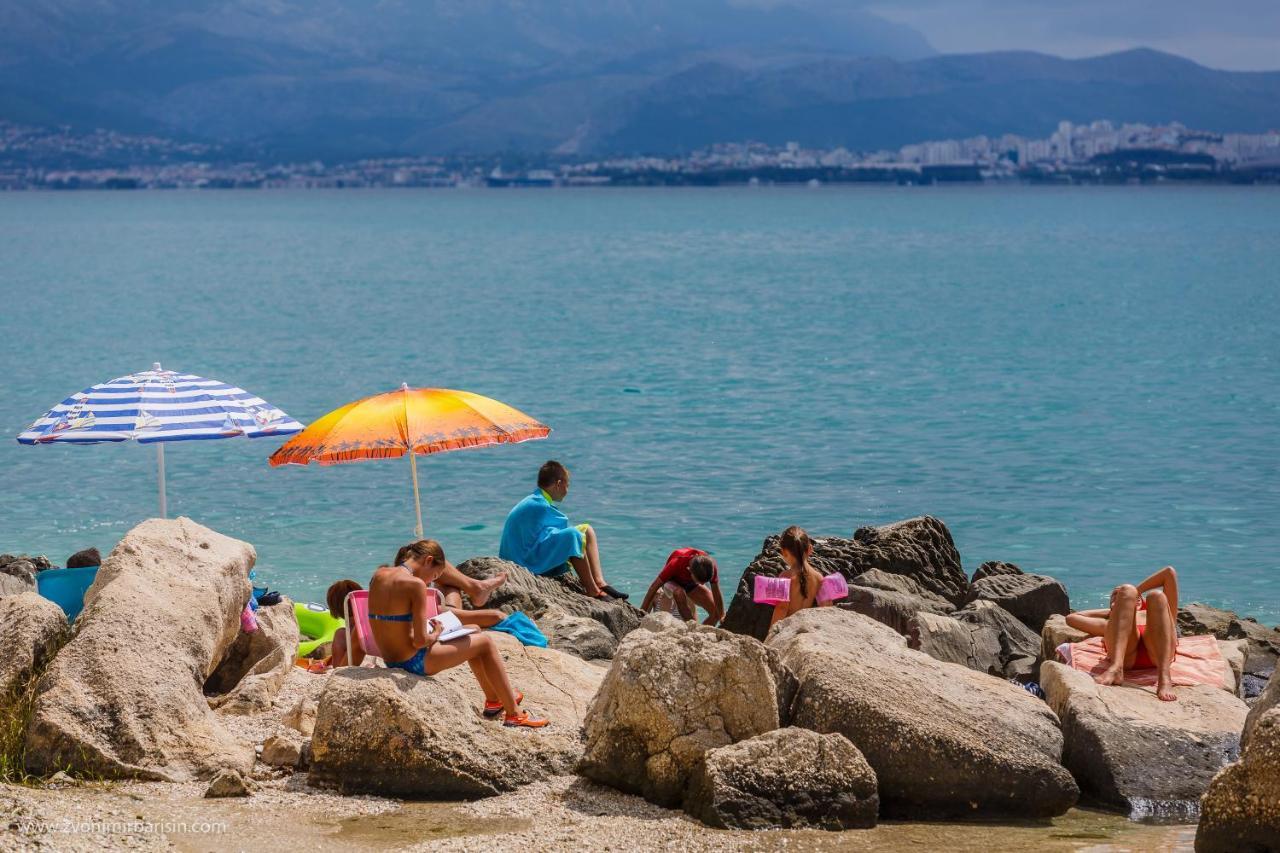 Lovely Apartments Kastela Bagian luar foto